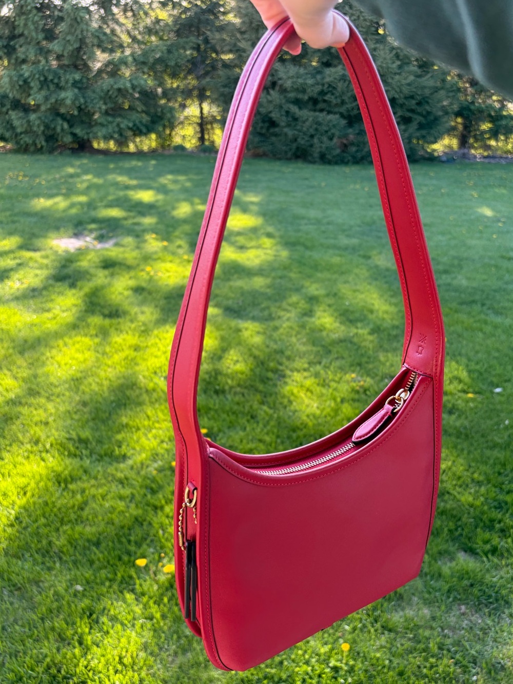 Coach curve zip shoulder bag ruby red purse - Picture 4 of 10